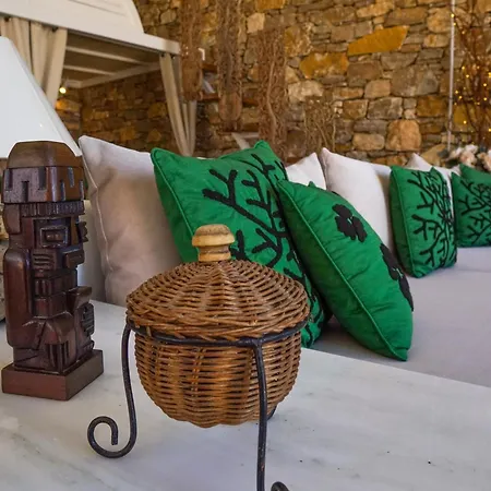 Zen Dans Le Bleu Ermupoli