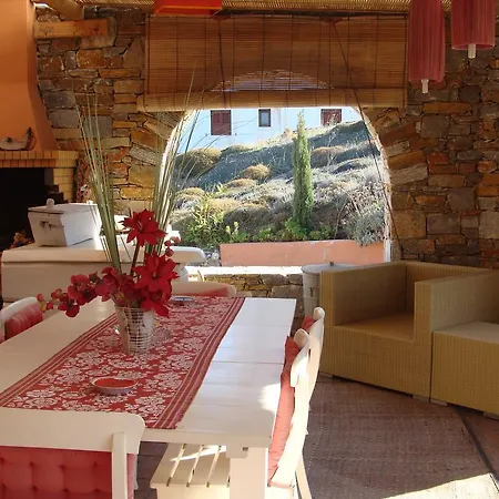 Zen Dans Le Bleu * Ermoupoli